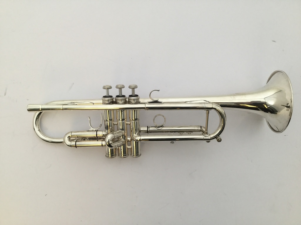 Buy Pre owned Bb Trumpet Callet ? Order online for the best price!