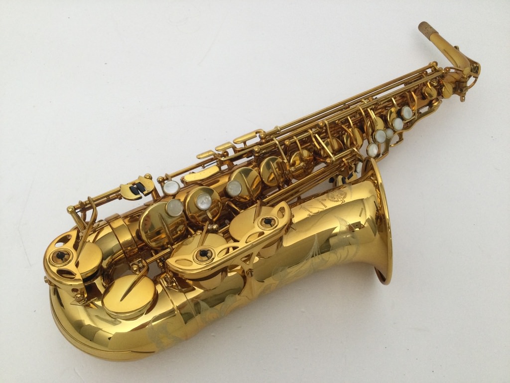 Buy Pre owned Alto Saxophone Selmer Reference Gold lacquer? Order