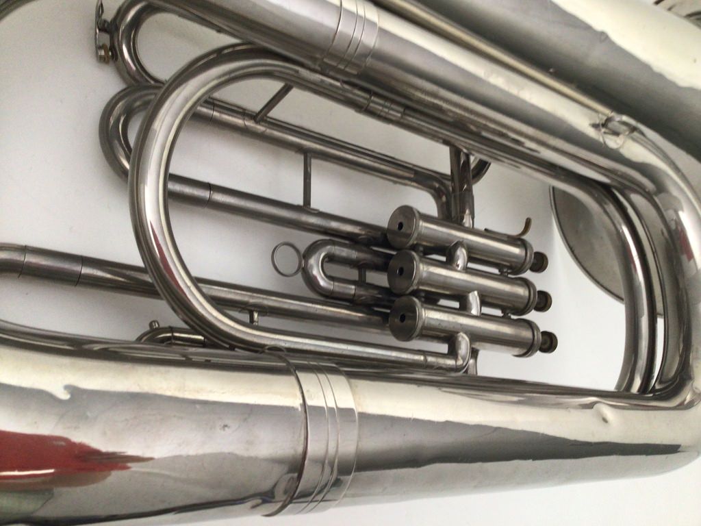 Buy Pre owned Tuba Bb Schenkelaars 3 Valves nickel plated incl