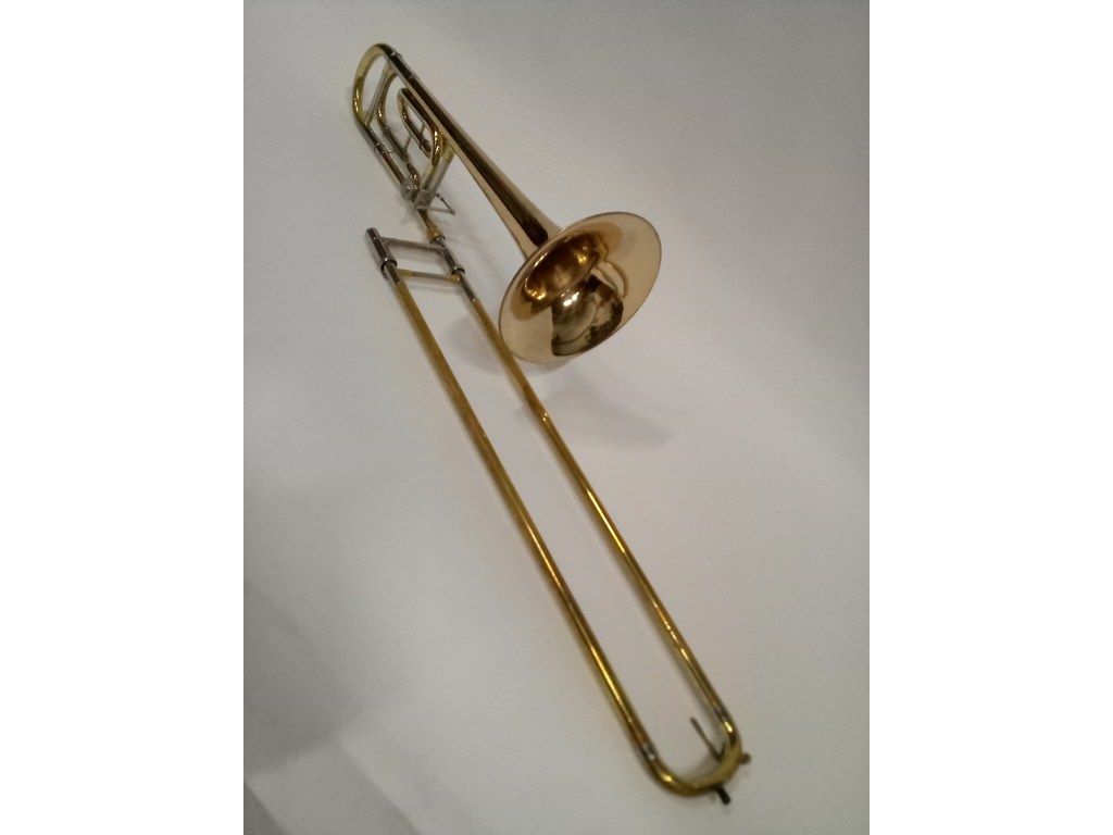 Gebruikte Tenor Trombone Jupiter JSL636R, grote boring, Fventiel, GB Beker kopen? Bestel