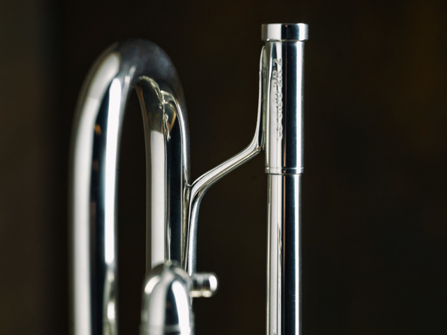 【中古】 Masters of the Trumpet MastersoftheTrumpet Satin Silver and Gold Trumpet – C&M Musical Instruments