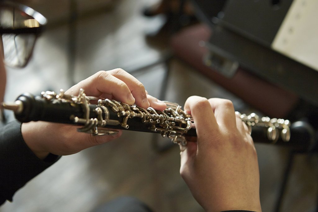Warming-up Hobo | Adams Musical Instruments